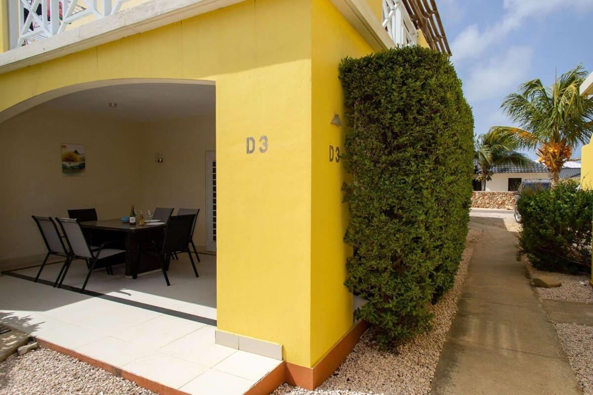 Trupial D3 Relax & Dive Resort Bonaire Village Кралендижк Екстериор снимка